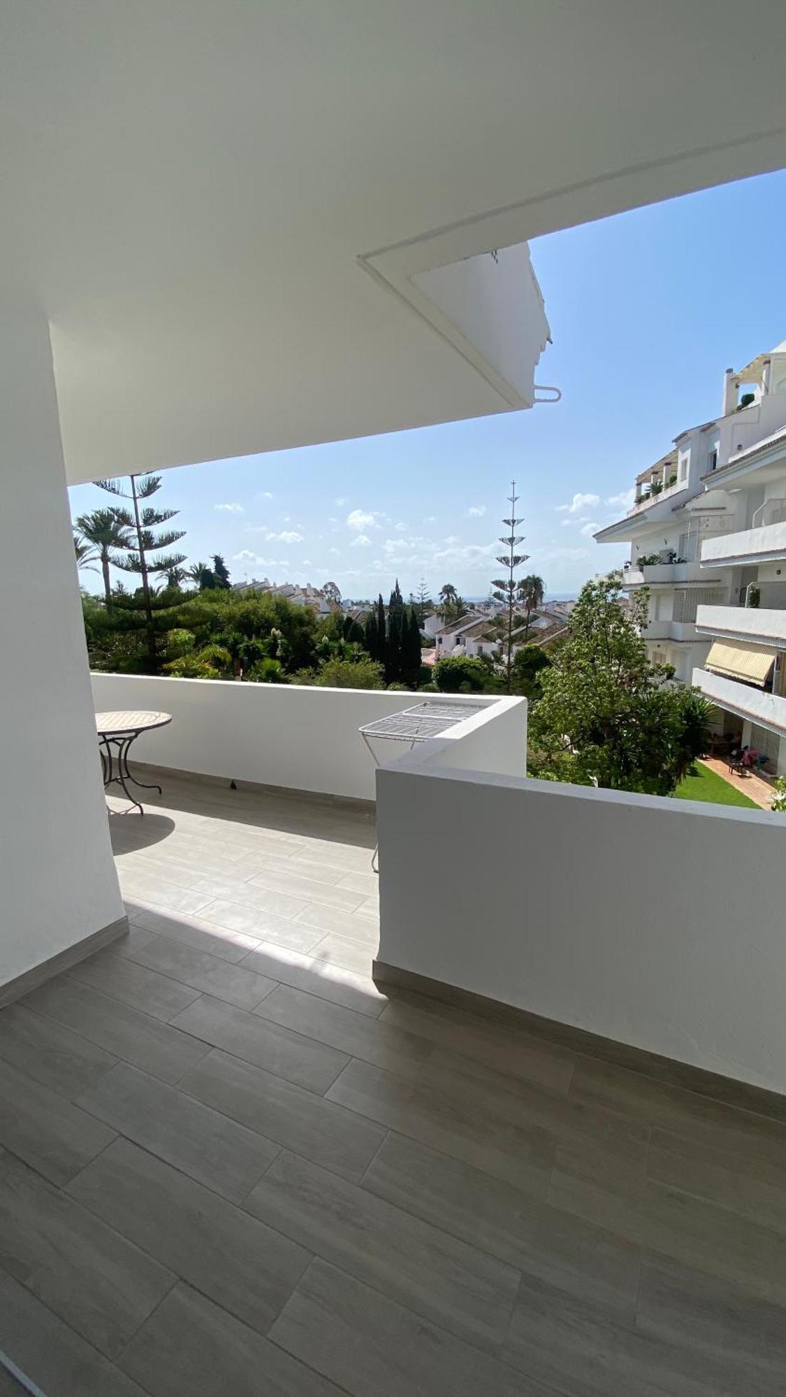 Royal Gardens Puerto Banus Nueva Andalucia Marbellac